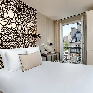 4* Hotell Le Senat